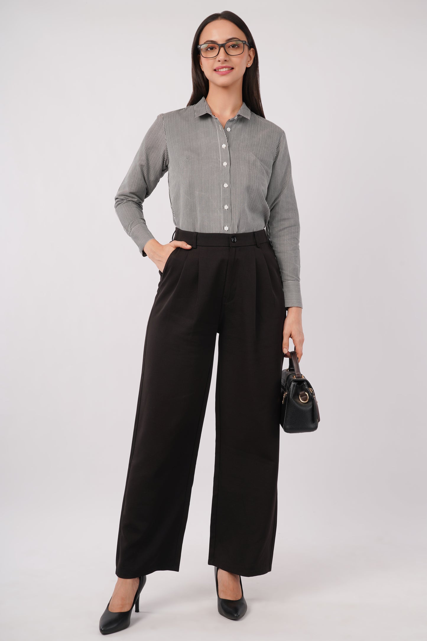 Black And White Pinstripes Shirt - With Sweatpad
