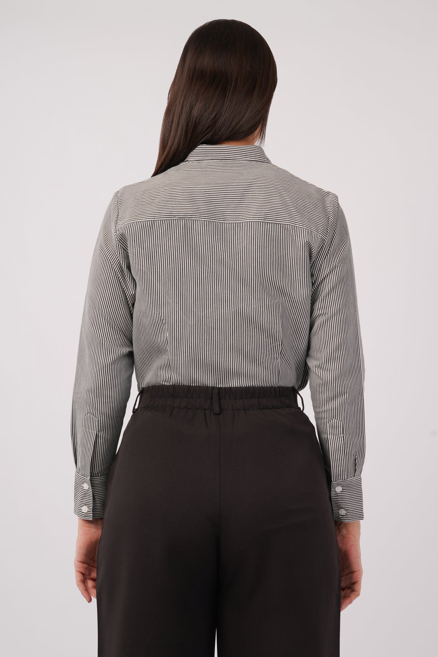 Black And White Pinstripes Shirt - With Sweatpad