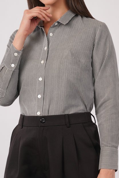 Black And White Pinstripes Shirt - With Sweatpad